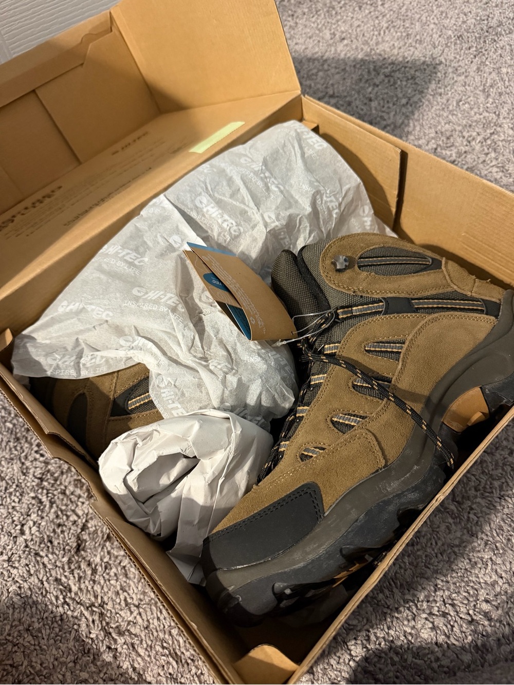 Men’s Size 13 Hi-Tec Brown and Black Men's Hiking Boots